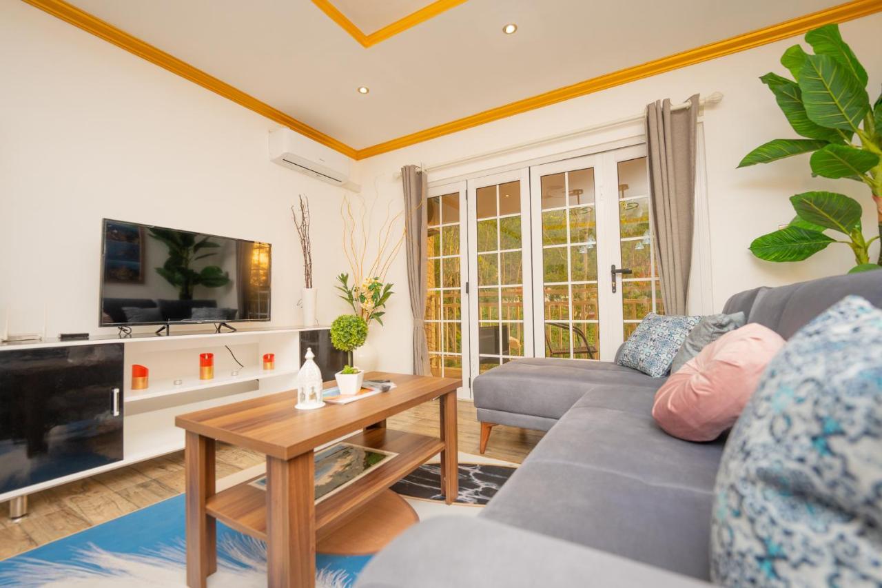 Paradise Breeze Apartment Misere 외부 사진