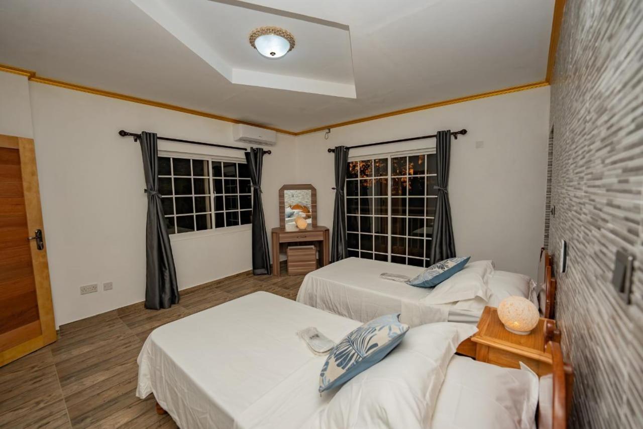 Paradise Breeze Apartment Misere 외부 사진